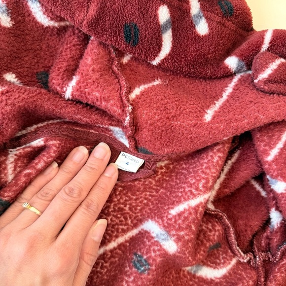 PL SLEEP HOCKEY Patterned Kids Robe - Picture 3 of 3